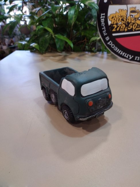 Вазоны. Вазон «Грузовик», зеленый