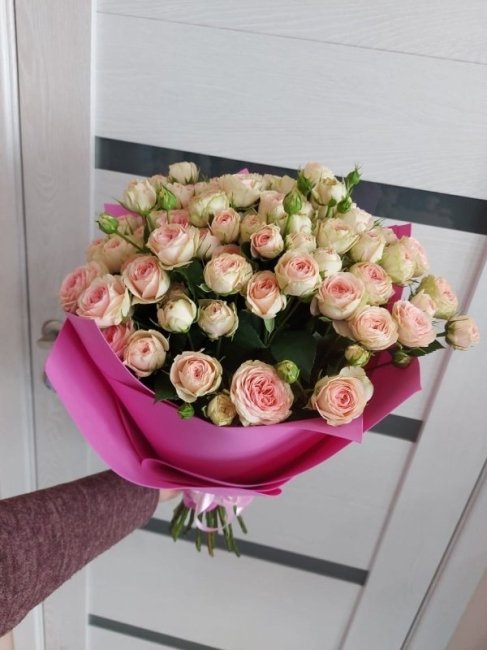 Букет из Розы Спрей Кейт Линн  (высота  40 см)