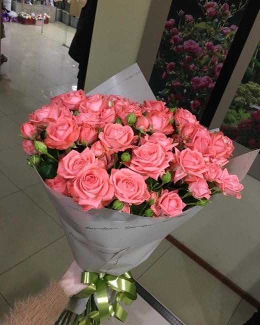 Букет из Розы Спрей Барбадос  (высота  50 см)